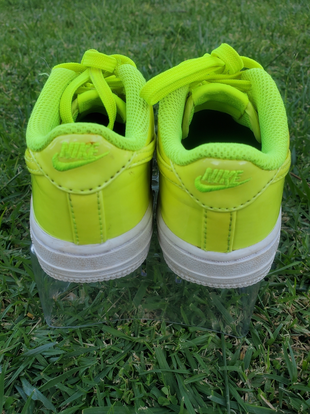 Nike Kids' Neon Green Low-Top Sneakers Unisex 10C - Picture 5 of 6